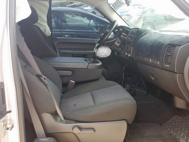 Onstar Module Behind Radio CHEVROLET AVALANCHE 1500 2011 Communication (OnStar, opt UE1), (center ...